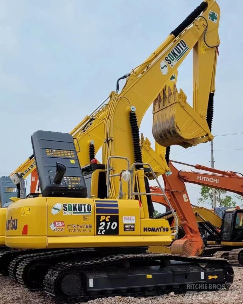 Komatsu 210LC-8 Kāpurķēžu ekskavatori