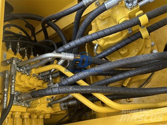 Komatsu PC200-8MO Kāpurķēžu ekskavatori
