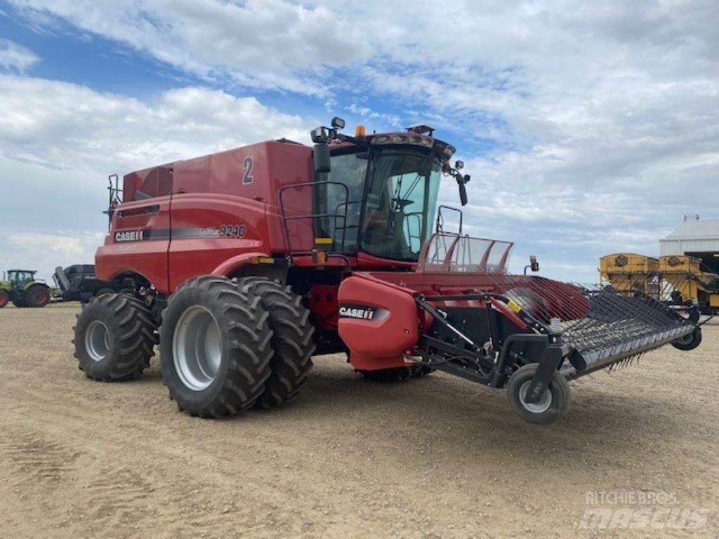 Case IH 9240 Ražas novākšanas kombaini