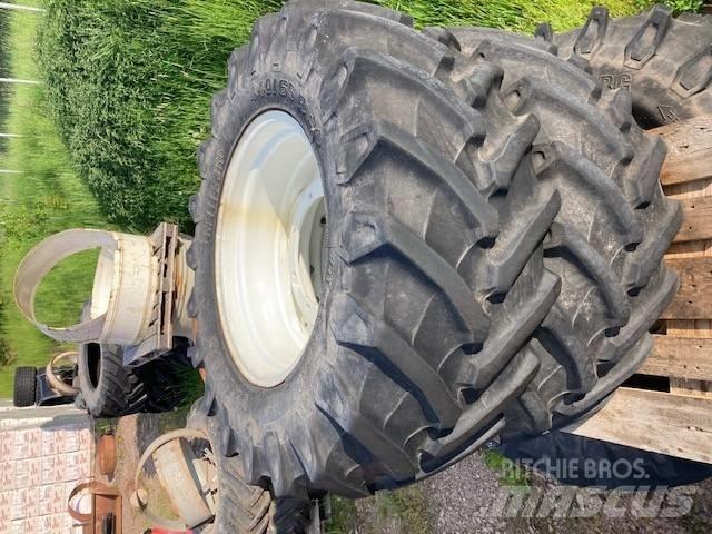 Trelleborg 440/65R24 Riepas, riteņi un diski
