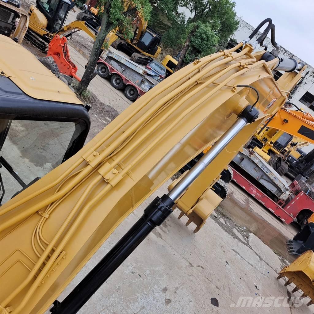CAT 320 D Kāpurķēžu ekskavatori