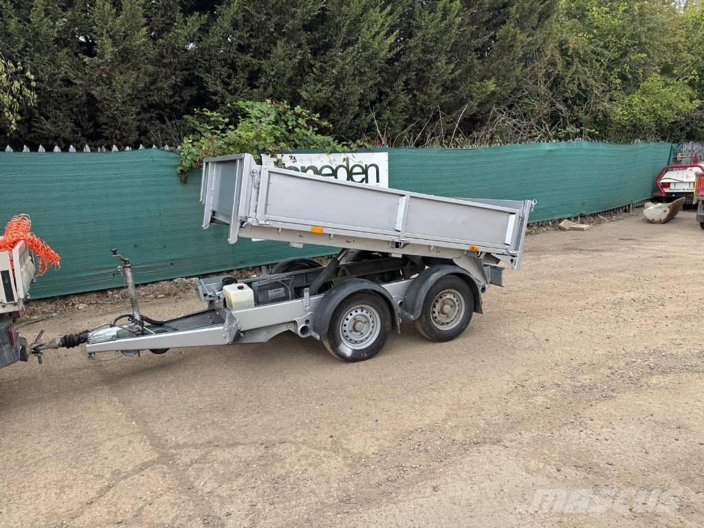 Ifor Williams 8 x 5 Pašizgāzējs