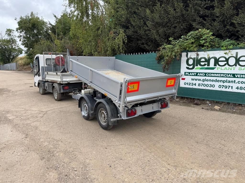 Ifor Williams 8 x 5 Pašizgāzējs