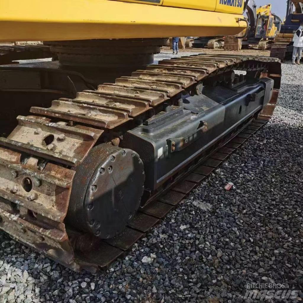 Komatsu 450LC-8 Kāpurķēžu ekskavatori