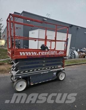 SkyJack SJ III 3226 Šķerveida pacēlāji