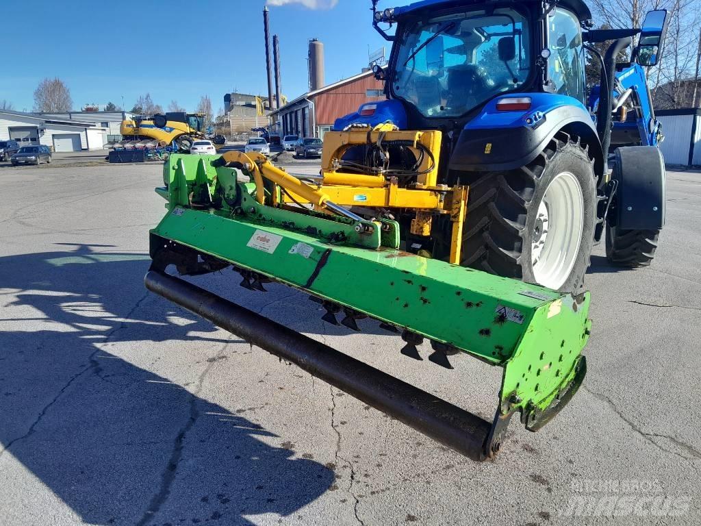 Cabe Finland 250 Pļaujmašīnas/pašgājēji