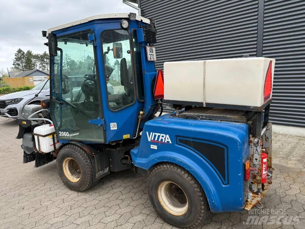 Vitra 2060 Komunālā tehnika instrumentu pārvadāšanai