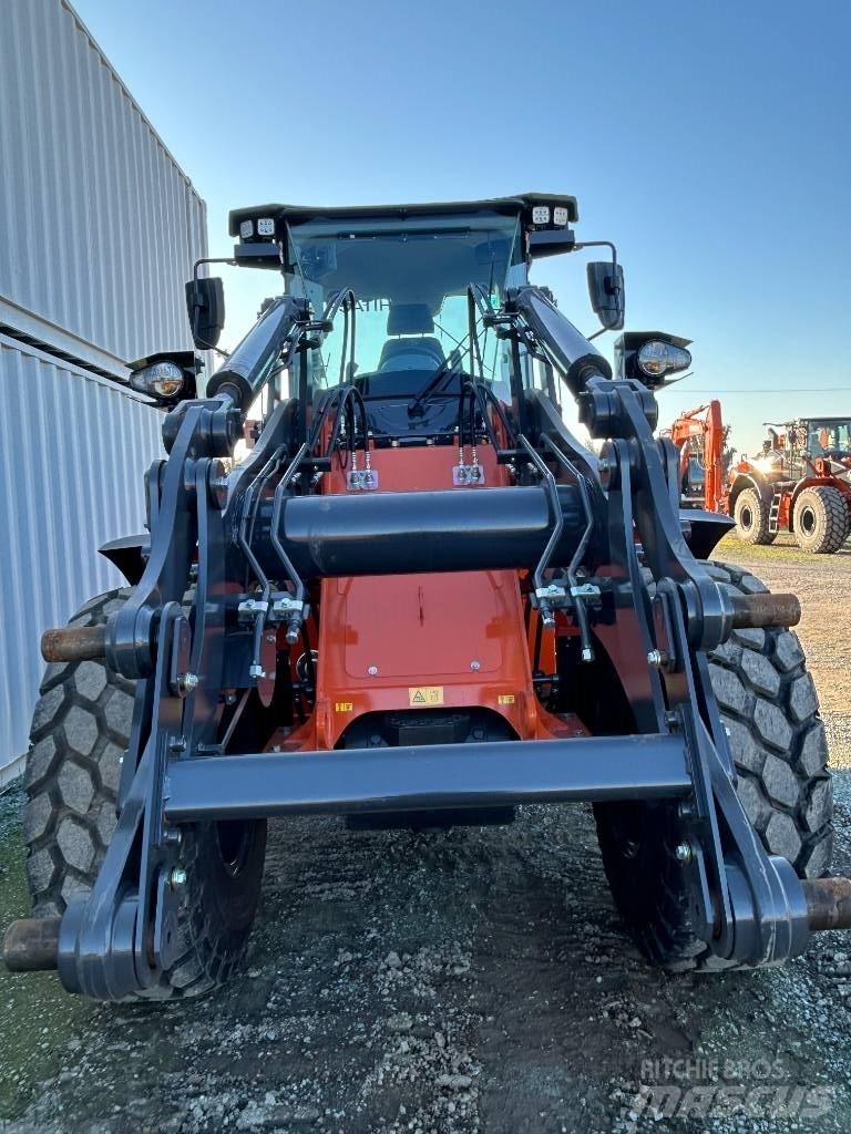 Hitachi ZW 160 PL-7 Iekrāvēji uz riteņiem