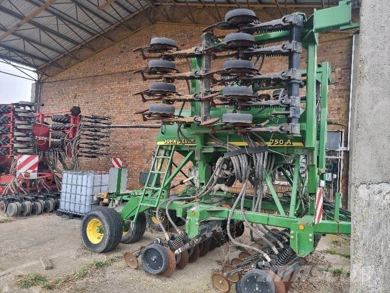 John Deere 750 A Sējmašīnas