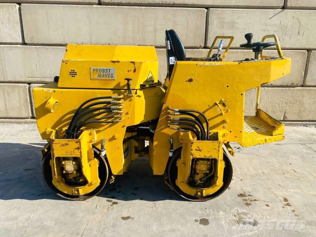 Bomag BW 75 AD Divvalču grunts veltņi