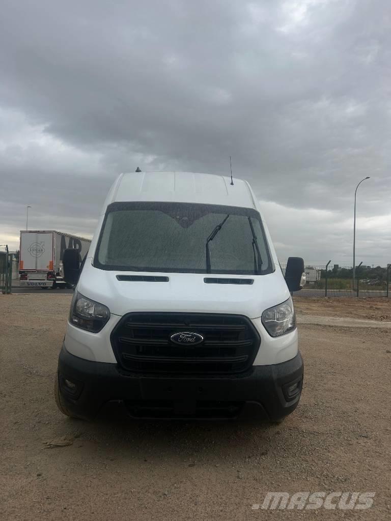 Ford Transit Preču pārvadāšanas furgoni