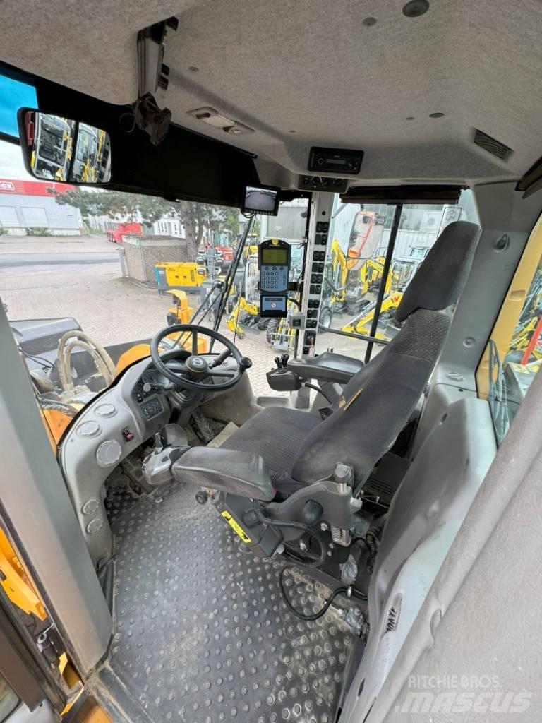 Volvo L150H Iekrāvēji uz riteņiem