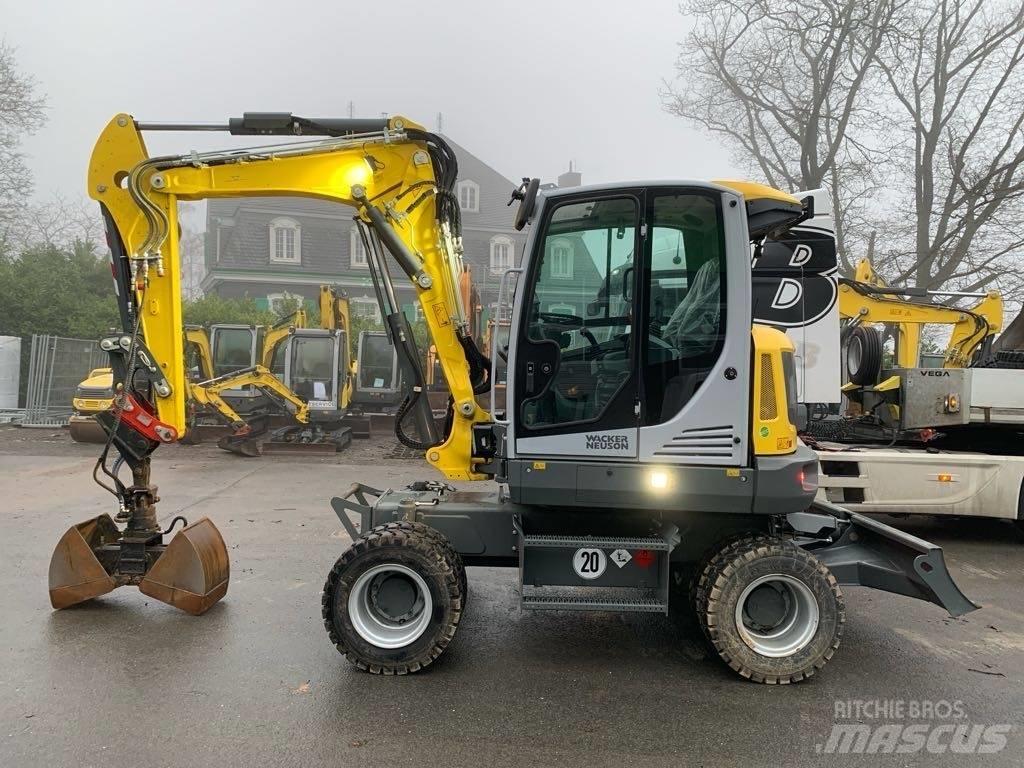 Wacker Neuson EW65 Ekskavatori uz riteņiem