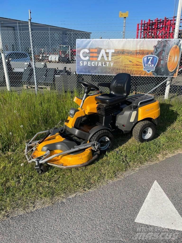 Stiga Park 740 IOX Mauriņa traktors