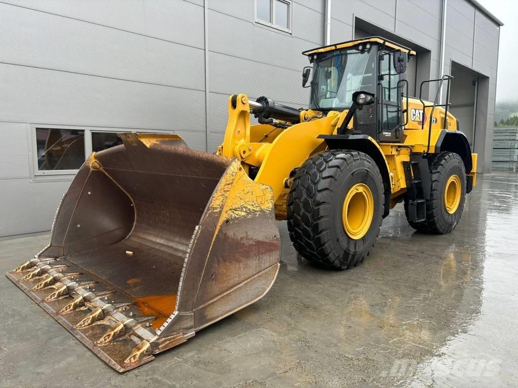 CAT 972 Iekrāvēji uz riteņiem