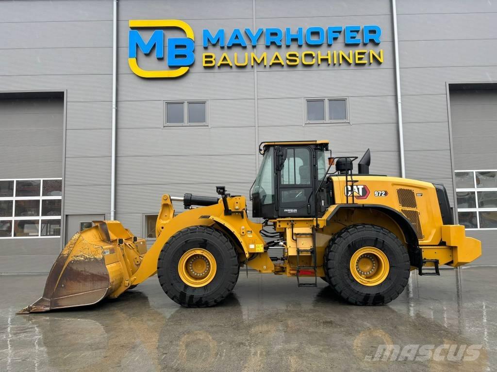 CAT 972 Iekrāvēji uz riteņiem