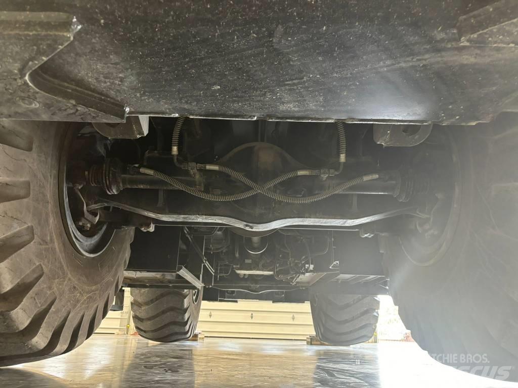 Tadano GR 1200 XL Celtņi nelīdzenām virsmām