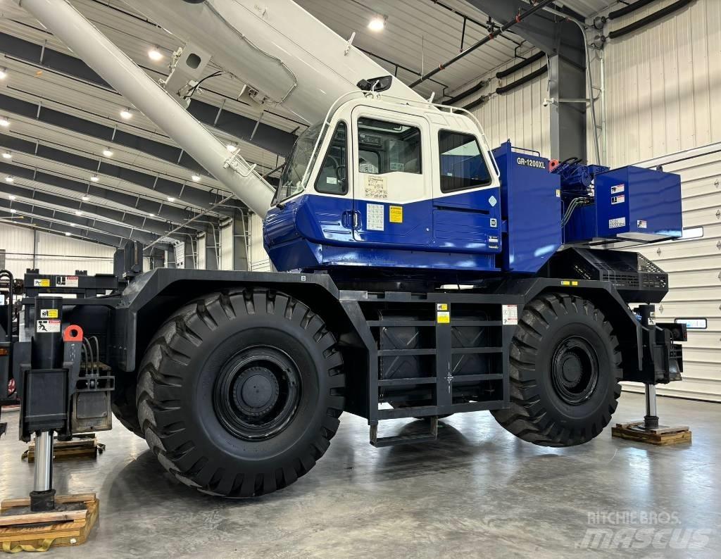 Tadano GR 1200 XL Celtņi nelīdzenām virsmām