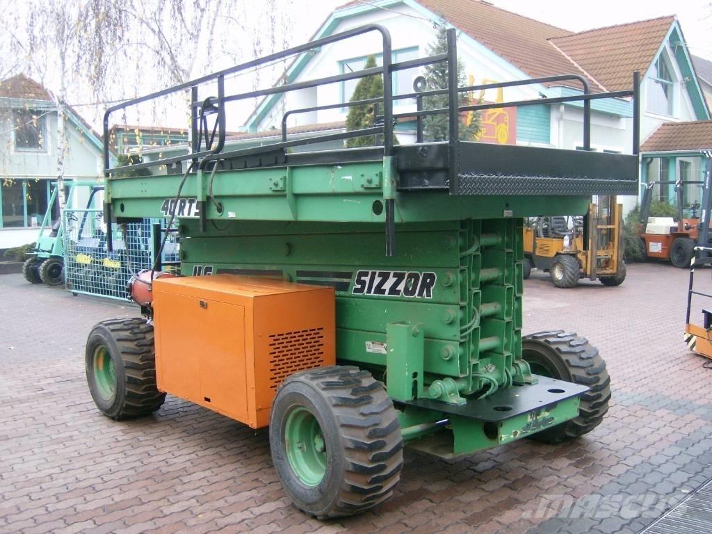 JLG 40RTS    V-1562 Vertikālie pacēlāji