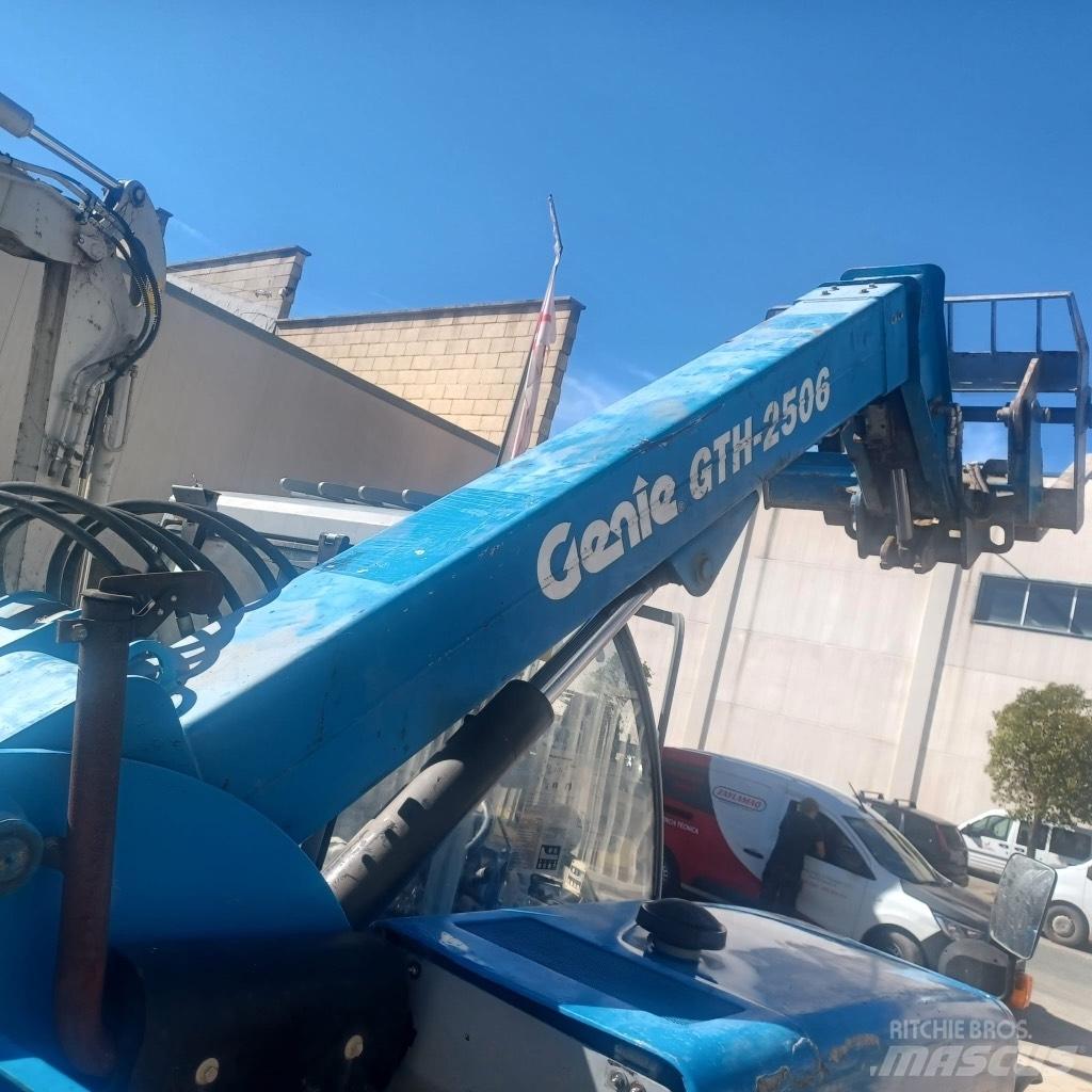 Genie GTH 2506 Teleskopiskie manipulatori