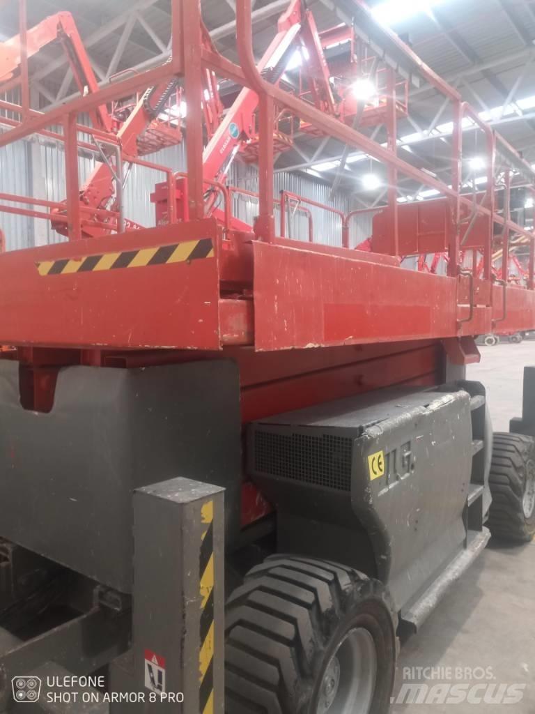 JLG 4394 RT Šķerveida pacēlāji