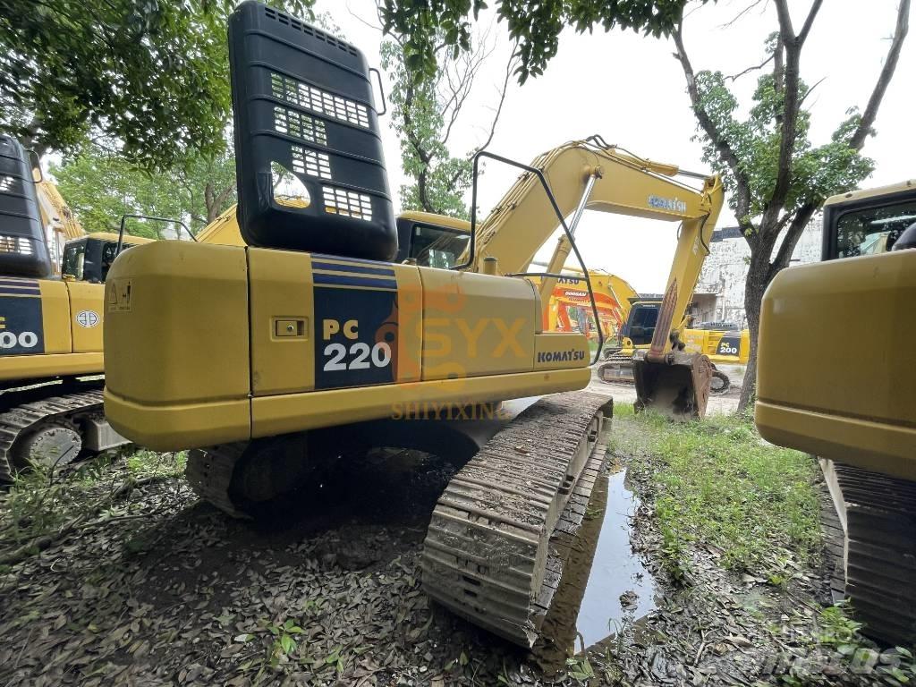 Komatsu PC 220-7 Kāpurķēžu ekskavatori