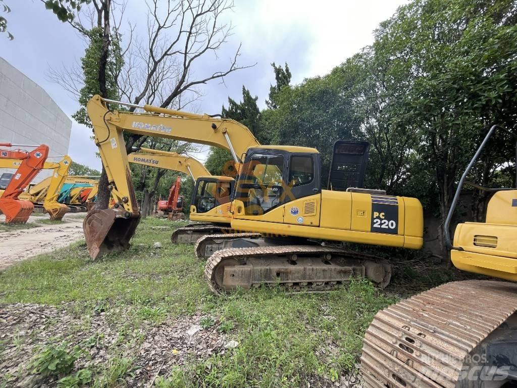 Komatsu PC 220-7 Kāpurķēžu ekskavatori