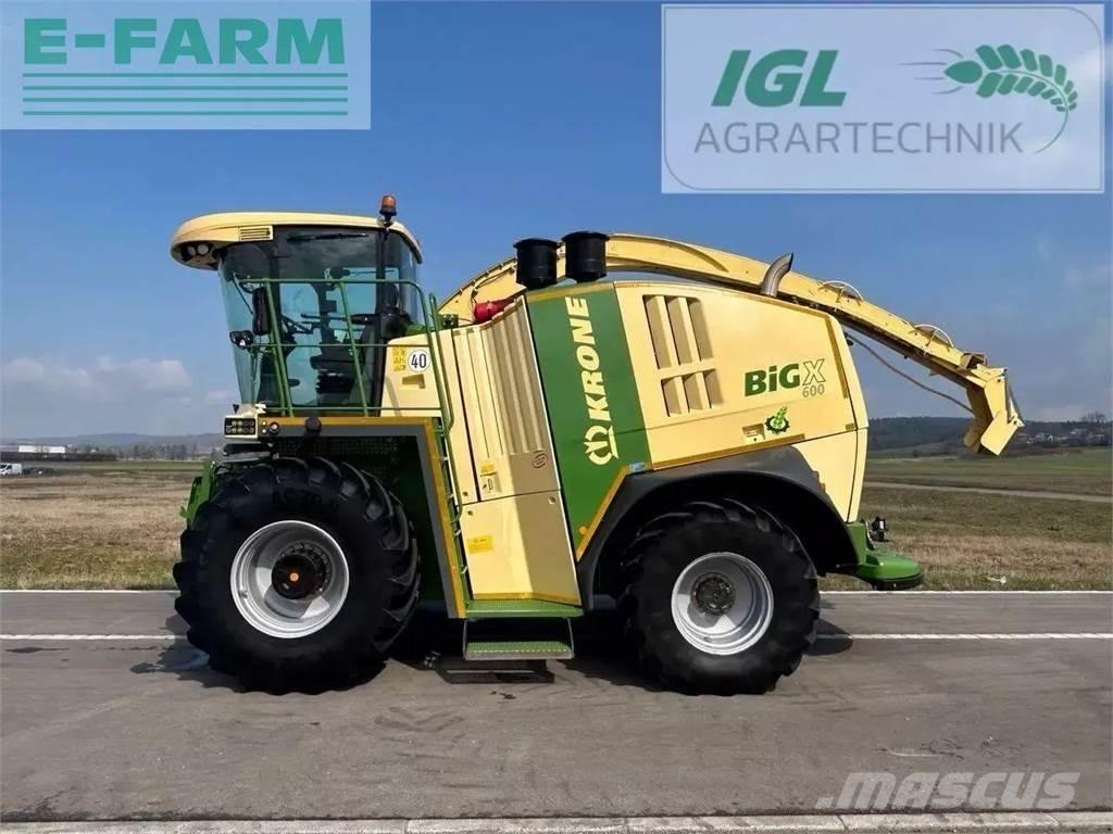 Krone big x 600 i Lopbarības novācēji
