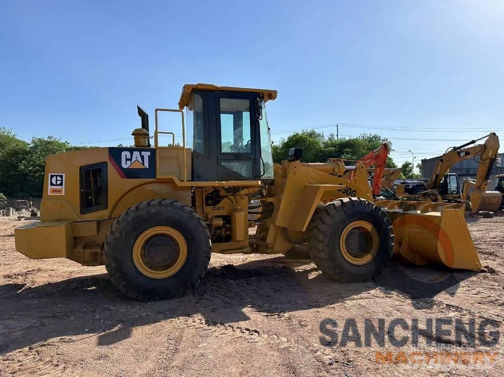 CAT 950 G Iekrāvēji uz riteņiem