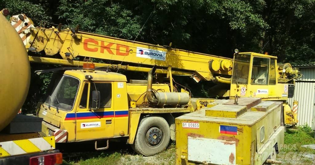 Tatra AD28 AD28 Visurgājēji celtņi
