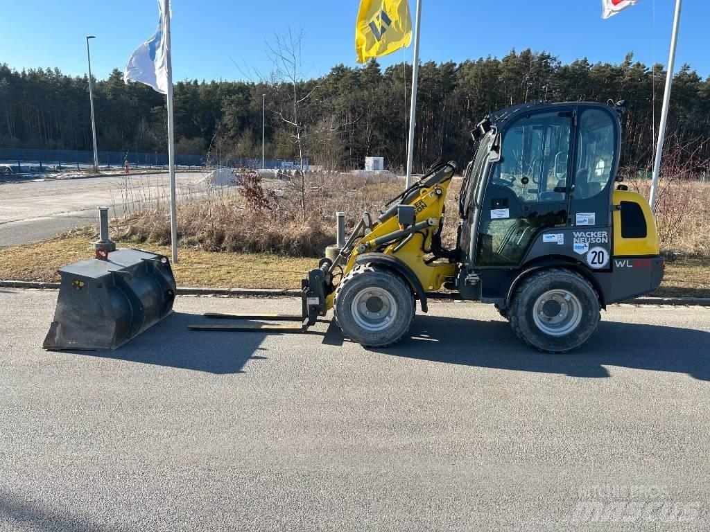 Wacker Neuson WL 25 Iekrāvēji uz riteņiem