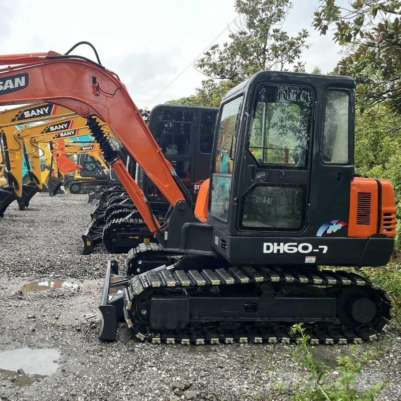 Doosan DH 60 Mini ekskavatori < 7 t