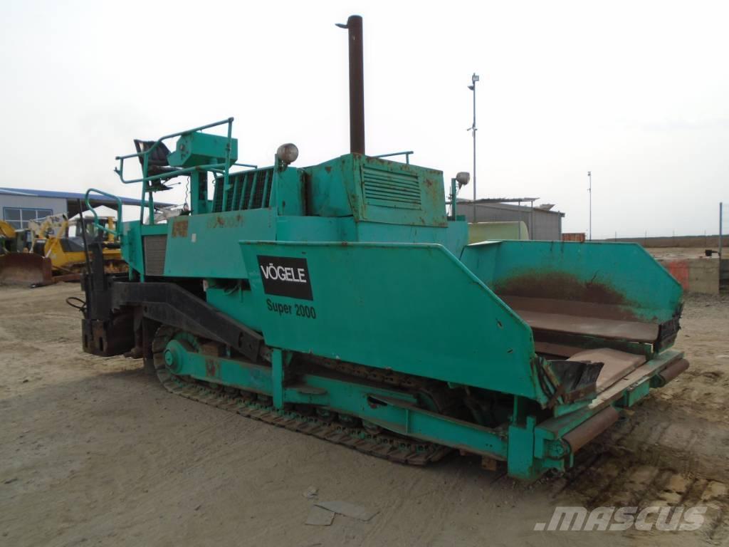 Vögele Super 2000 Asfalta klājēji