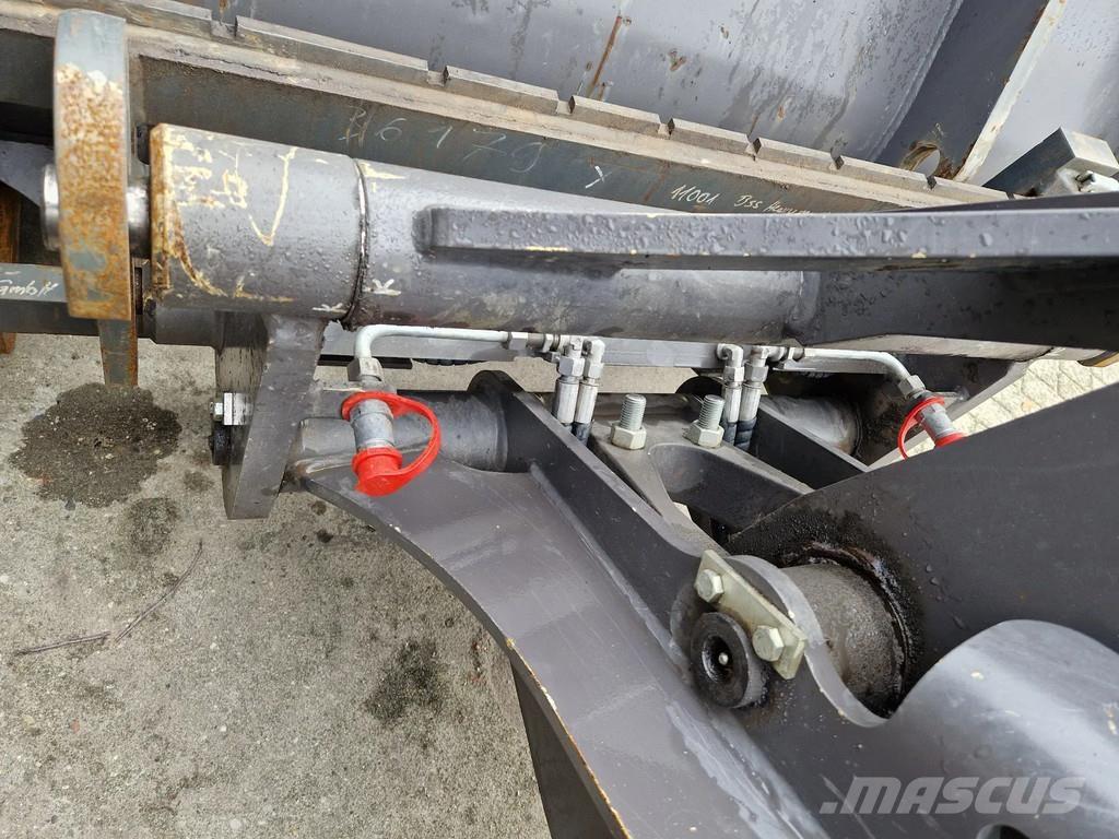 Mecalac AX1000 Iekrāvēji uz riteņiem