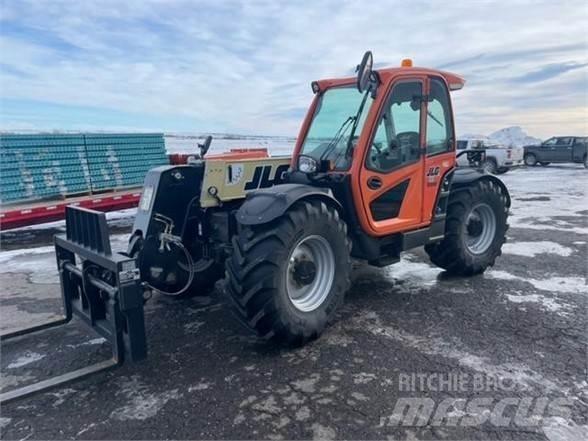 JLG 925 Teleskopiskie manipulatori