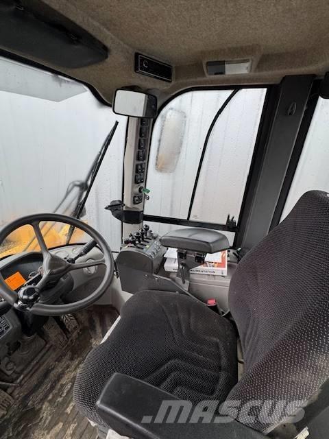 Volvo L 45 F Iekrāvēji uz riteņiem