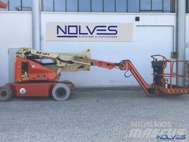 JLG E400AJPn Strēles pacēlāji