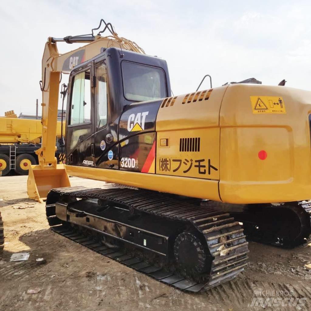 CAT 320D Kāpurķēžu ekskavatori
