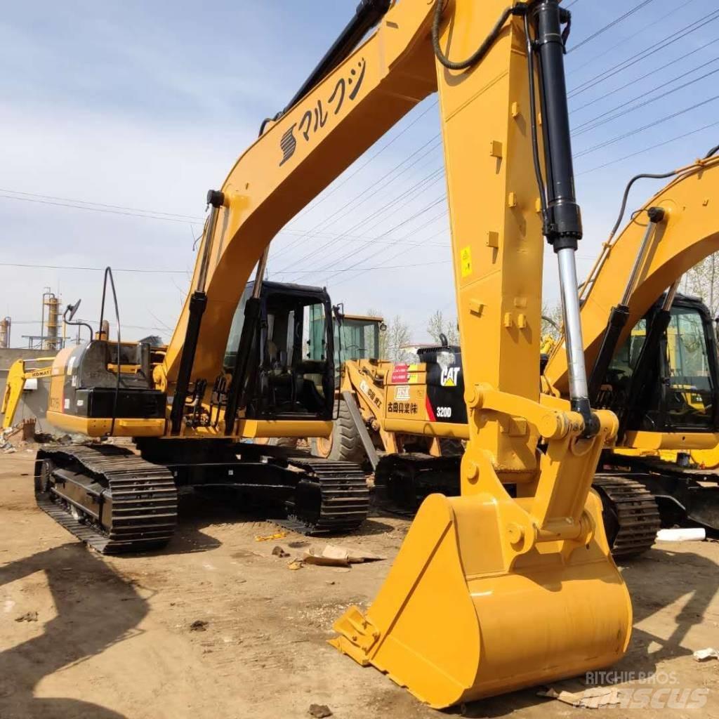 CAT 320D Kāpurķēžu ekskavatori