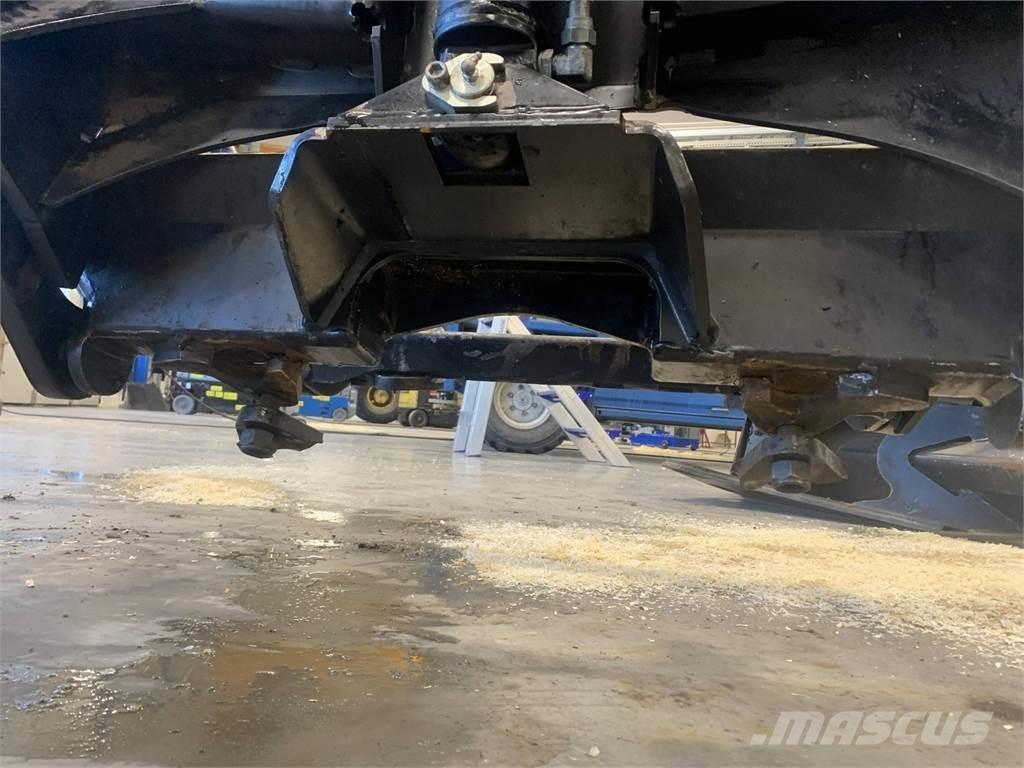 Komatsu 895 Citas sastāvdaļas