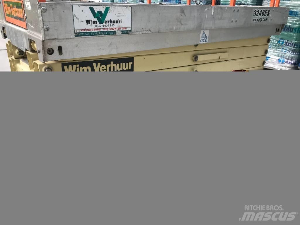 JLG 3246 ES Šķerveida pacēlāji