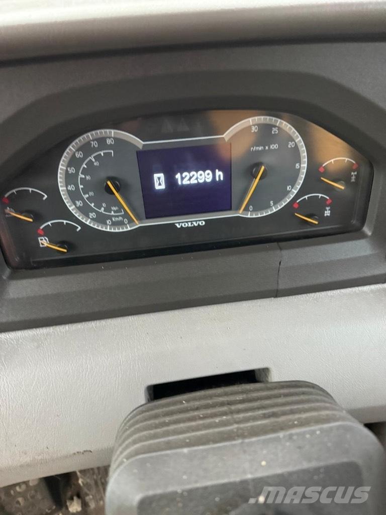 Volvo A 30 G Artikulētie pašizgāzēji