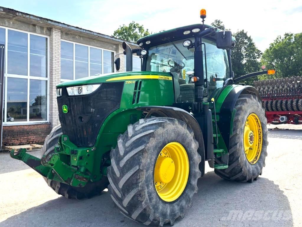 John Deere 7250 R Traktori