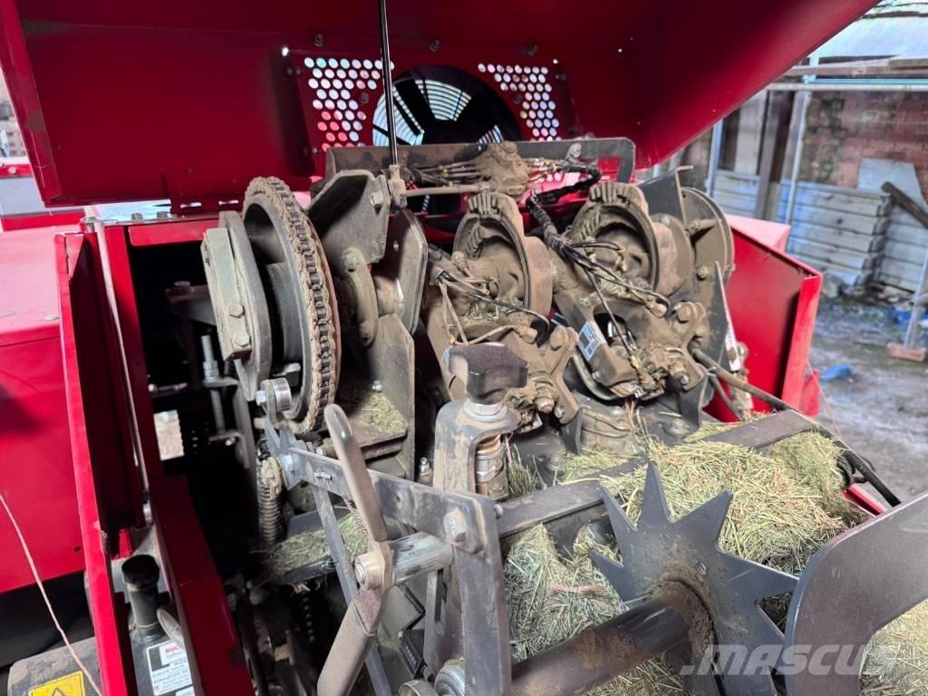 Massey Ferguson 1842 Ķīpu preses