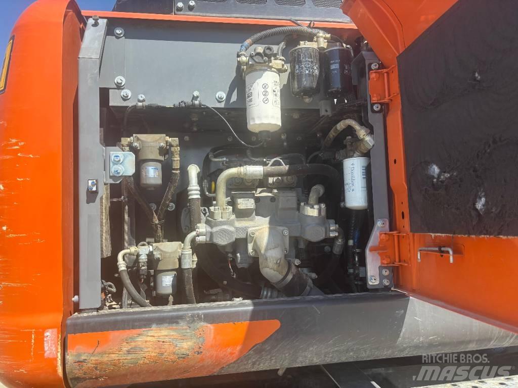 Hitachi ZX150W-7 Ekskavatori uz riteņiem