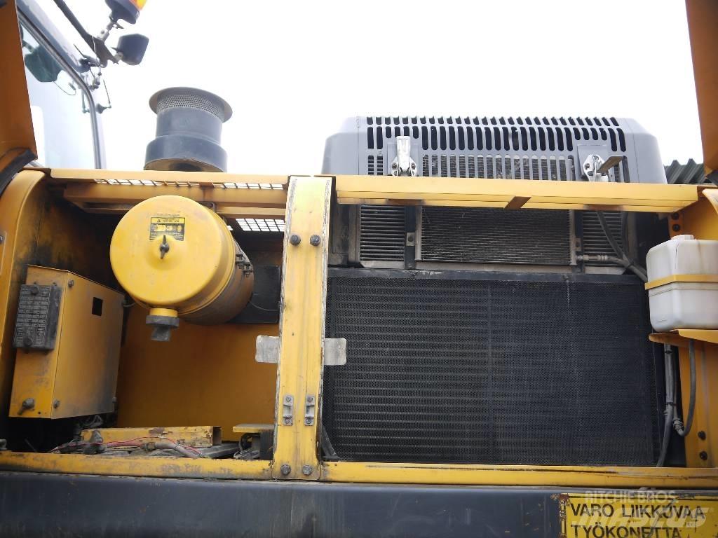 Hyundai R 320 LC-7A Kāpurķēžu ekskavatori