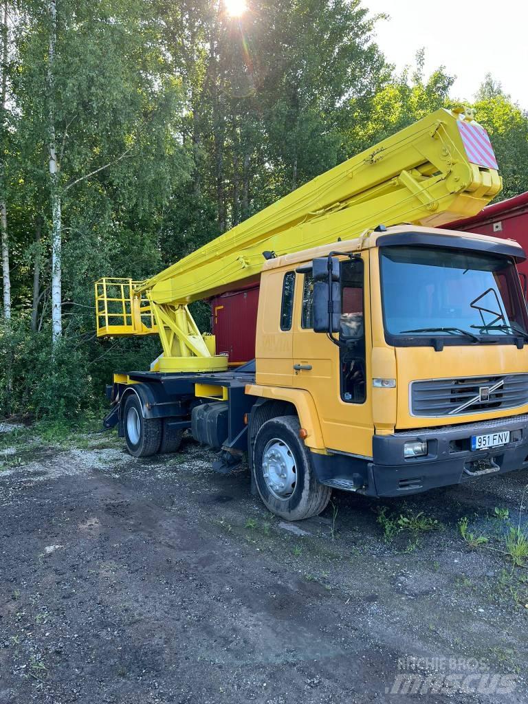 Volvo FL 6 Pacēlāji uz automašīnas bāzes