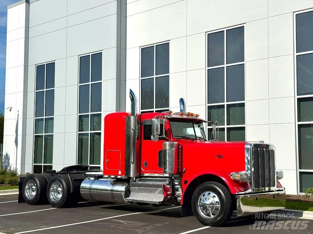Peterbilt 389 Vilcēji