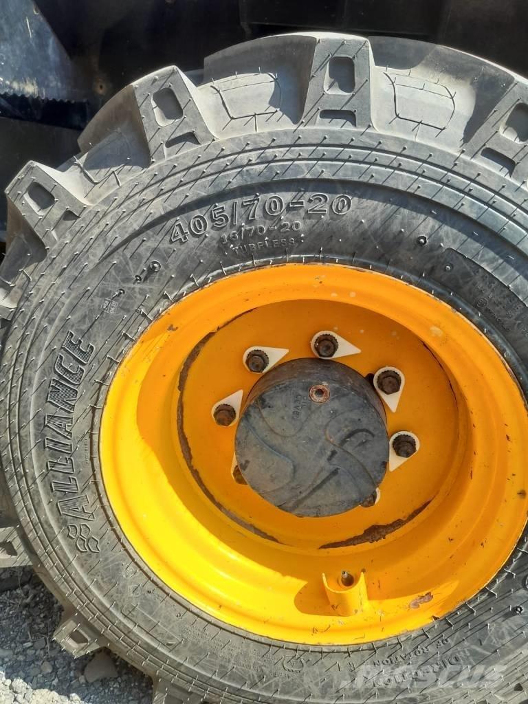 JCB 6 ST Artikulētie pašizgāzēji