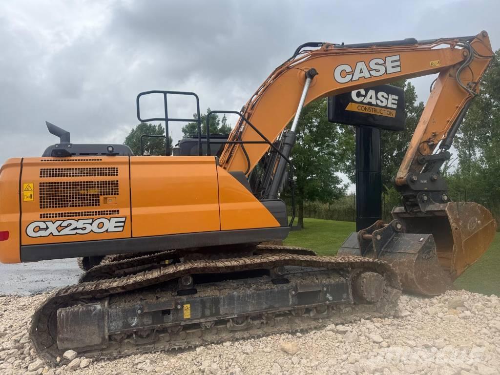 CASE CX 250 E Kāpurķēžu ekskavatori
